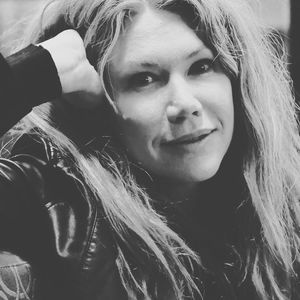 Meet your Posher, Julie-anne